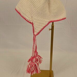 Vintage Handmade crochet baby/toddler hat – cream with pink trim and tassels.